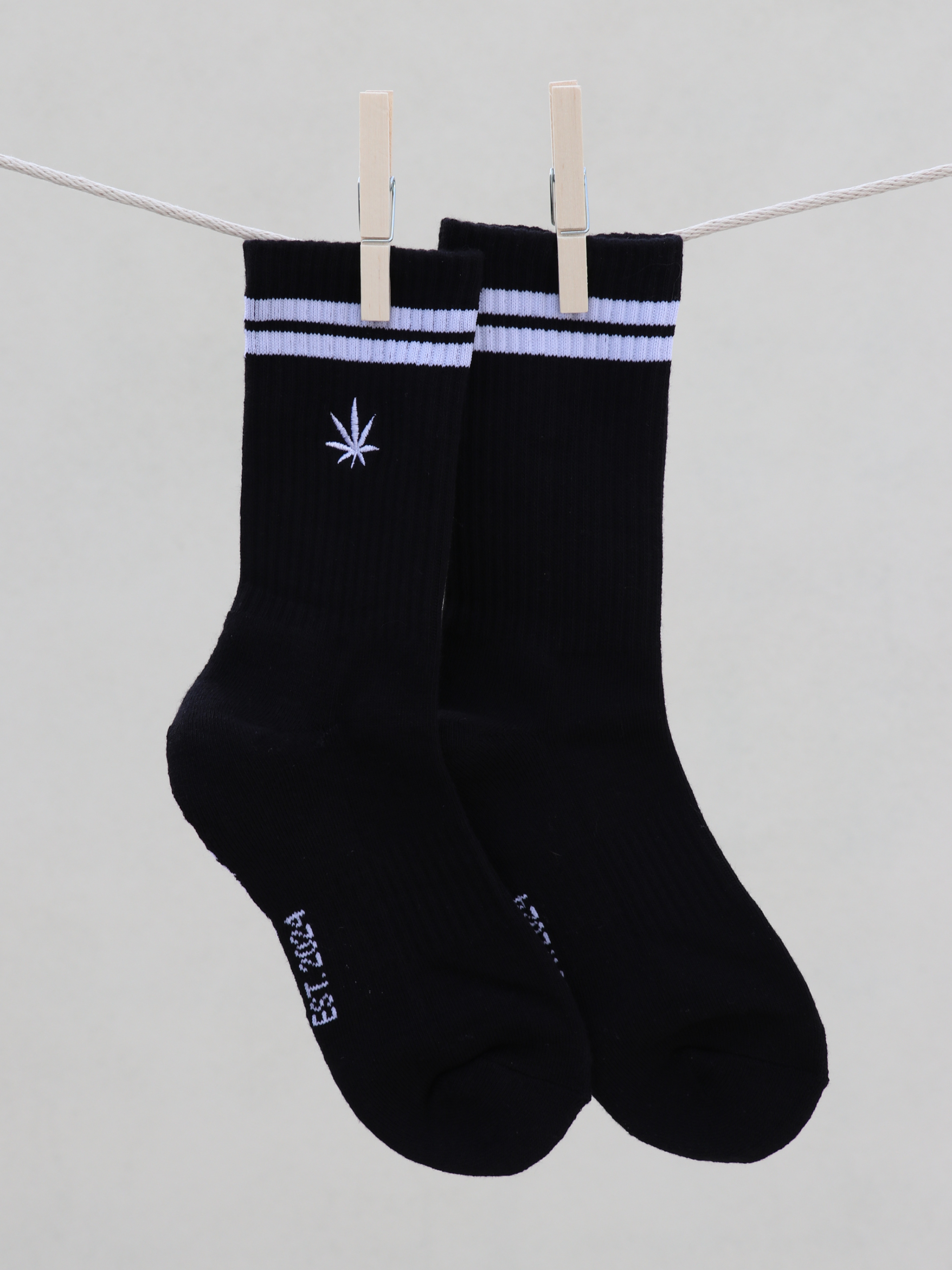 Stoner Babes Embroidered Socks – Combed Cotton Comfort - Image 3